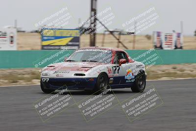 media/Jun-01-2025-CalClub SCCA (Sun) [[eae223c5dd]]/Group 5/Race (Front Straight)/